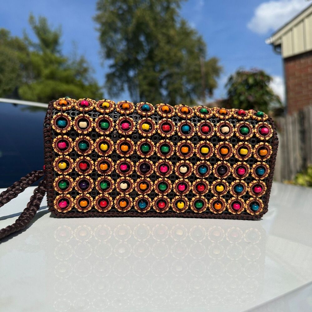 Handicraft Embroided and Beads Double Zipper Corner Sip Wristlet Women's Wallet